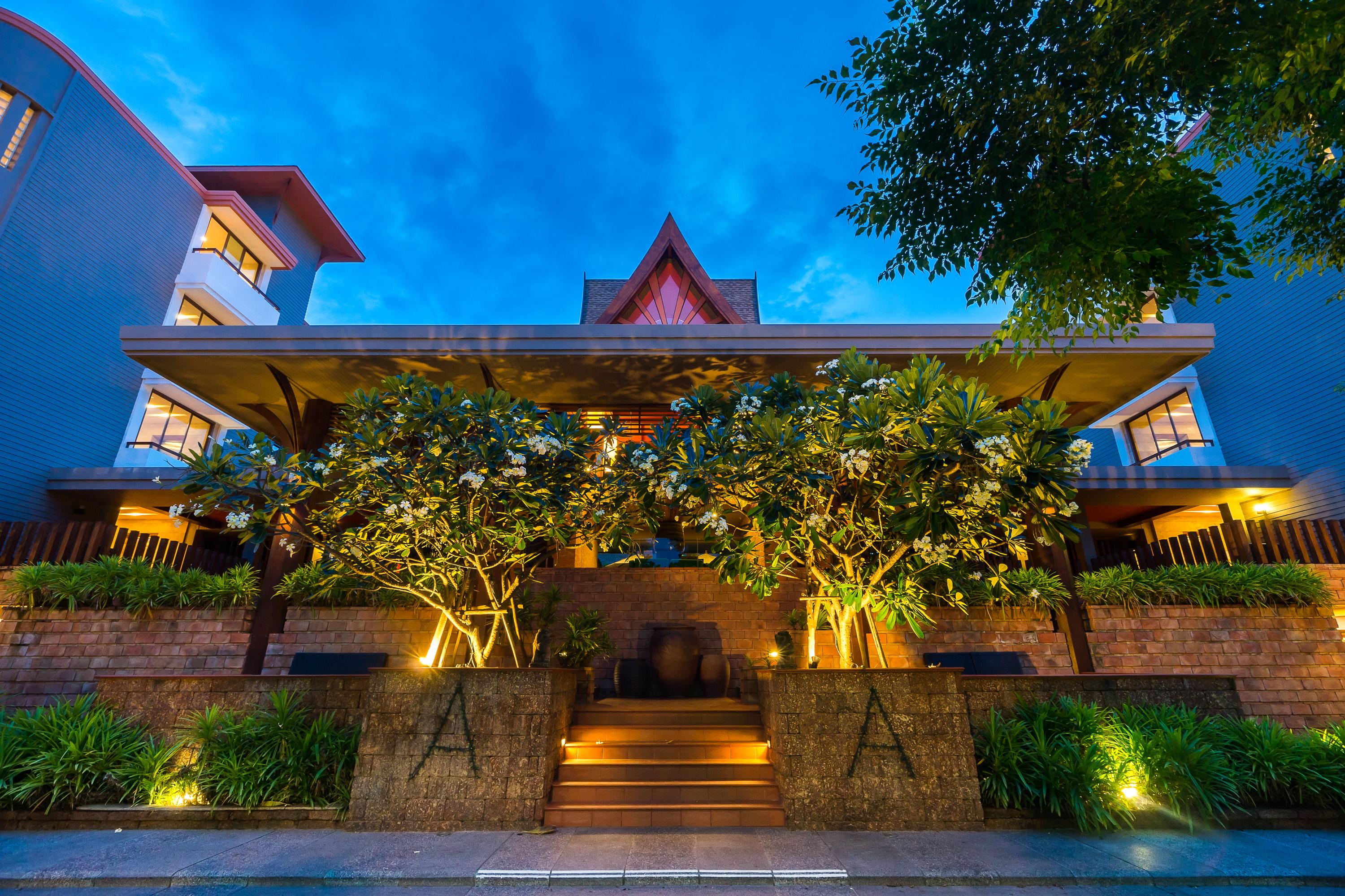 Ayrest Hua Hin Hotel Extérieur photo